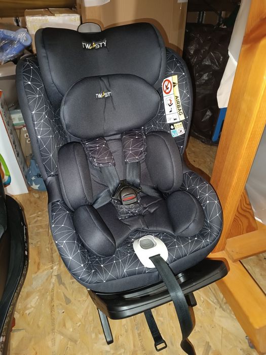 Fotelik samochodowy Twisty I-size ISO fix.