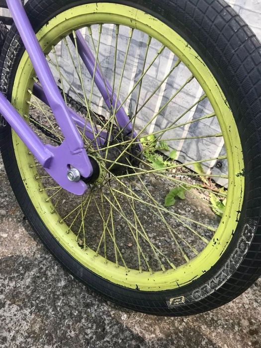 Велосипед BMX, трюковий велосипед