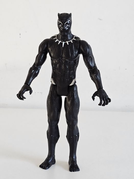 Czarna pantera figurka marvel avengers 30 cm. Hasbro