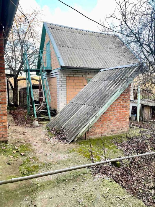 Продам (можна сертифікат) капітальний будинок з банею на березі р.Псел