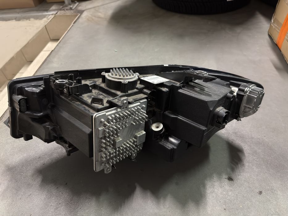 Lampa prawa bmw g20/21 Adaptive Led