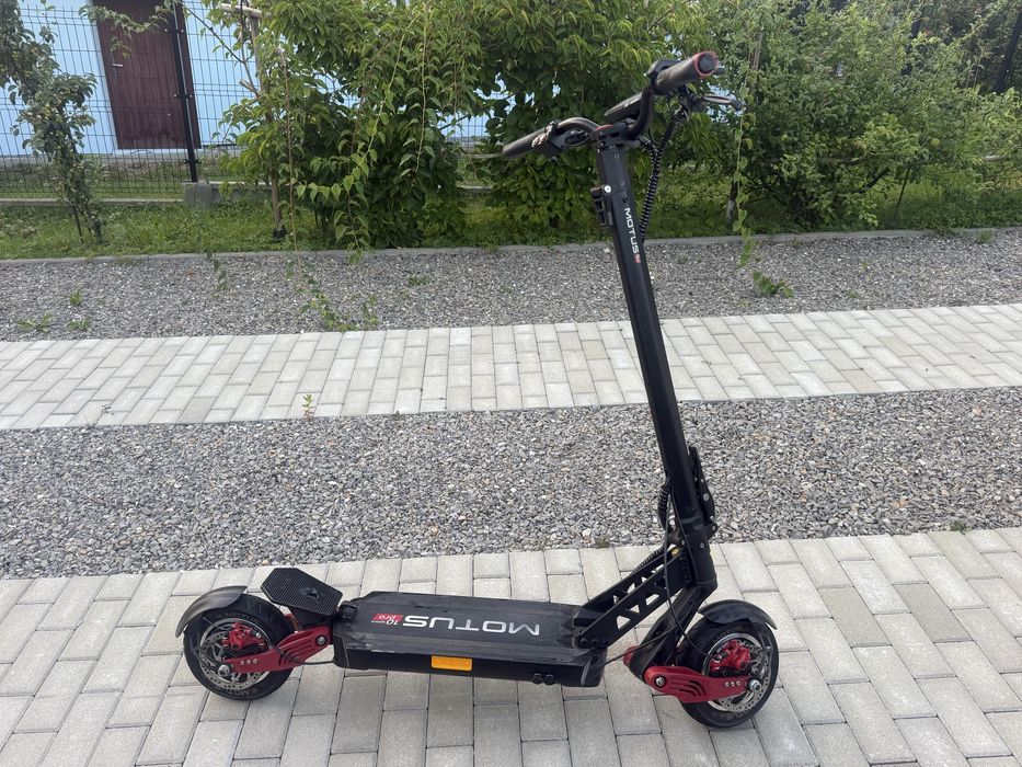 Motus 10 Pro Daytona