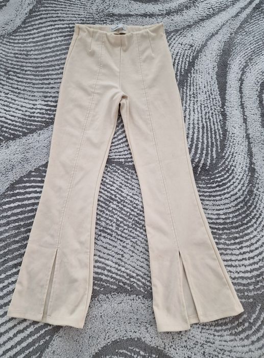 Legginsy, dzwony"Bershka".