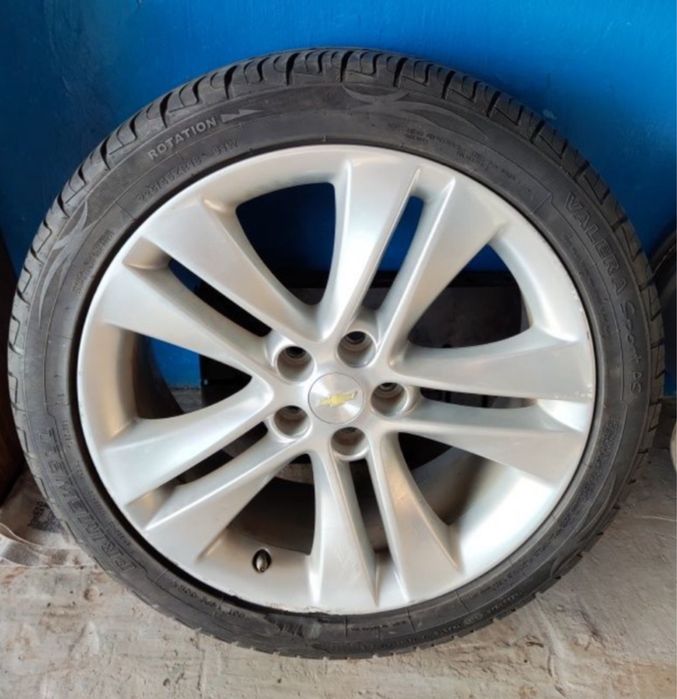 Chevrolet Cruze r18