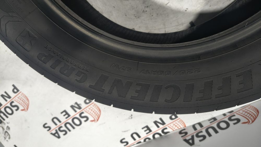 2 pneus semi novos 225-55R17 Good Year - Oferta dos Portes
