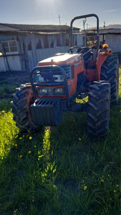 Trator Kubota 5700 ME