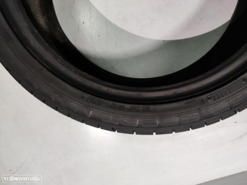 2 pneus semi novos 215-45r18 dunlop - oferta dos portes 120 EUROS