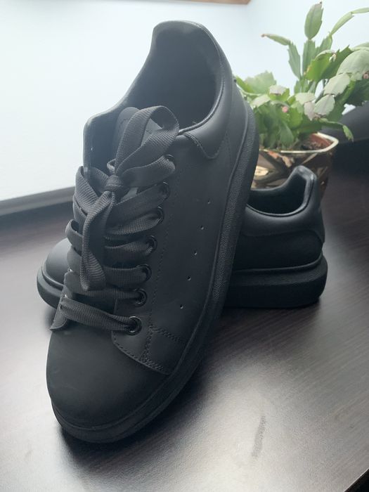 Sprzedam markowe buty