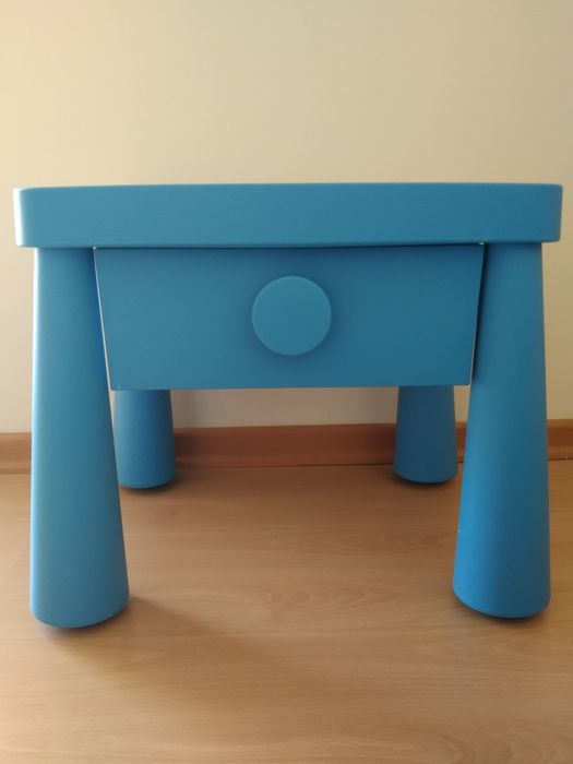 2 Mesas de cabeceira