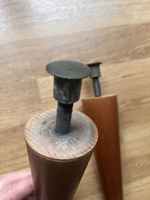 Nogi meblowe buk lata 60