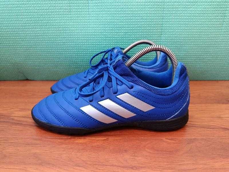 Adidas copa підліткові сорокожки 37 1/3( 23,5 см )