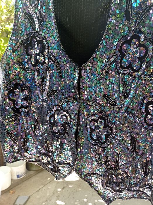 Жилетка нарядная, театральная, сценическая.