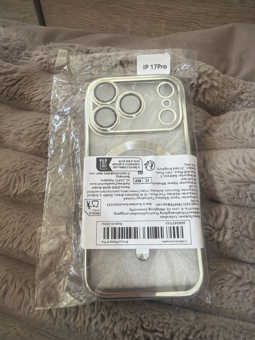 Etui srebrne iphone 17 pro
