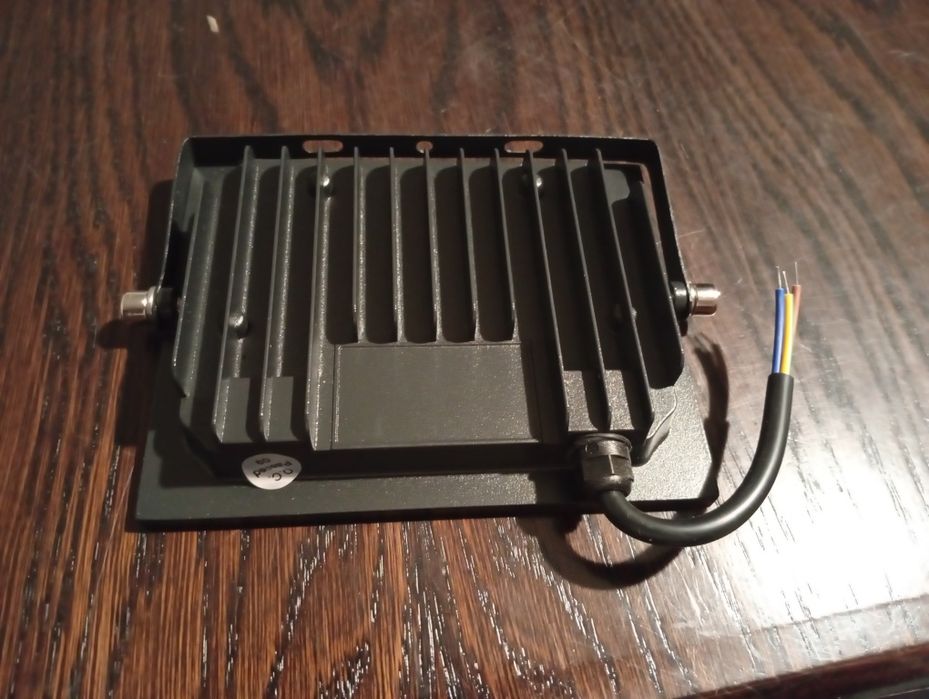 Halogen /naświetlacz LED o mocy 50W