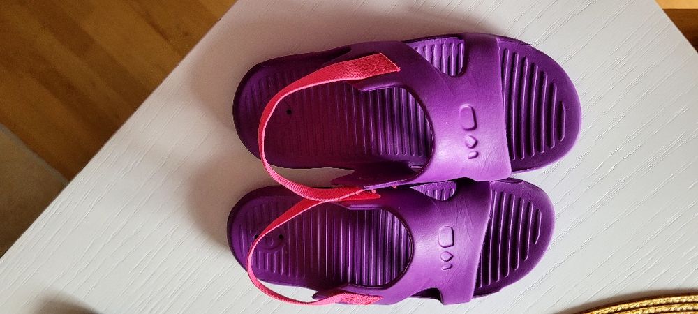 Klapki na basen dzieciece