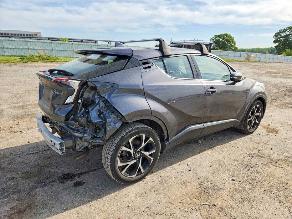 Toyota C-Hr LIMITED 2019 року. Міський кросовер з вигодою до 40% з США