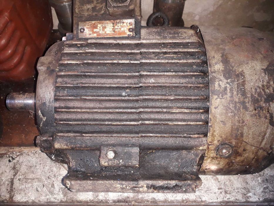 Електродвигун   4квт  950об