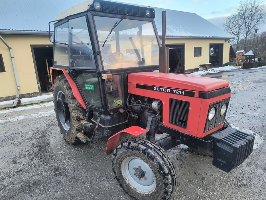 Ciągnik Zetor 7211