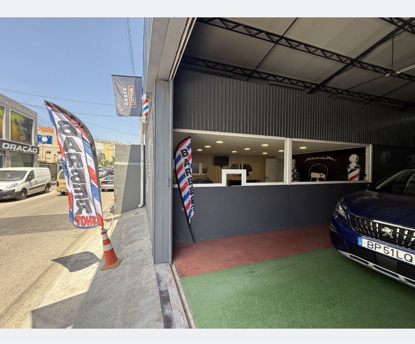 Aluga-se Barbearia completa