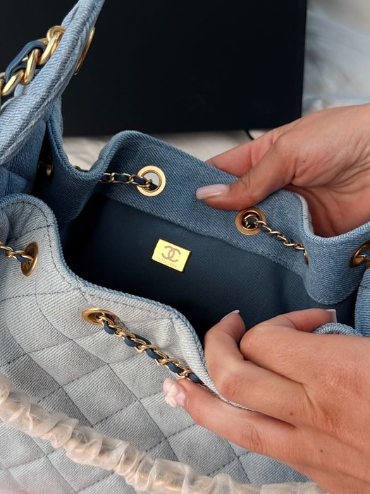 Сумка Chanel 25 Denim Handbag