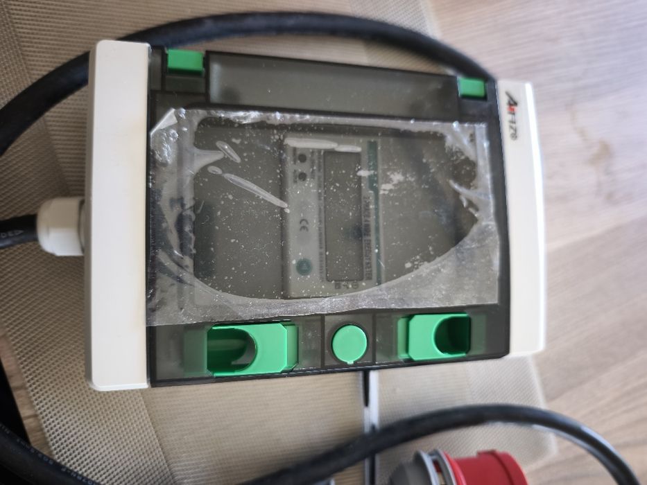 Contador de Energia Trifásico 16A (Plug & Play) – Caixa Estanque IP44