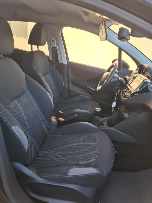 Peugeot 208 1.4 hdi