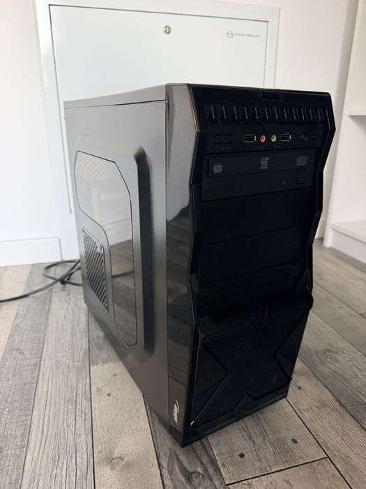 Komputer Gamingowy 14gb ram / 1tb