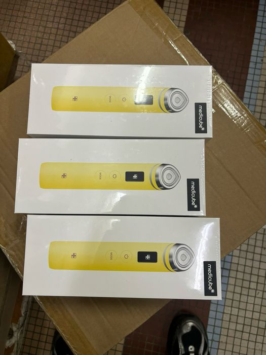 Medicube Age-R booster pro