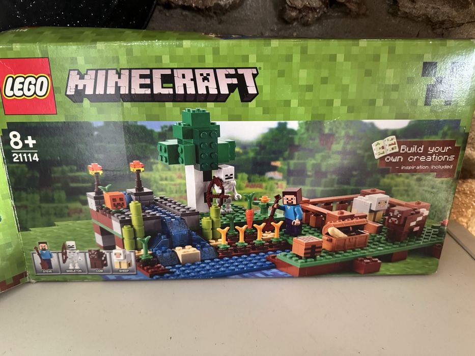 Lego minecraft 21114