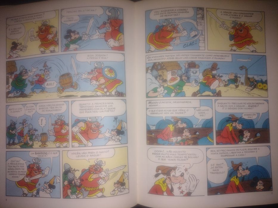 Livro Disney - Mickey e os peles vermelhas