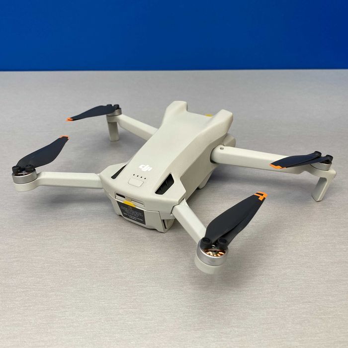 DJI Mini 3 (DJI RC)