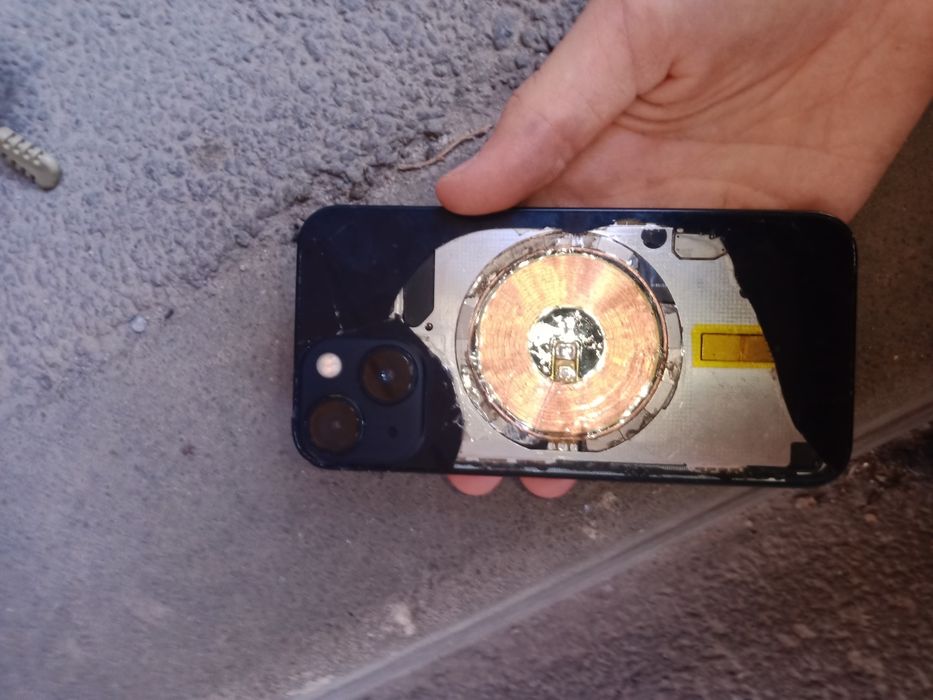 iPhone 13 mini 128gb рабочий
