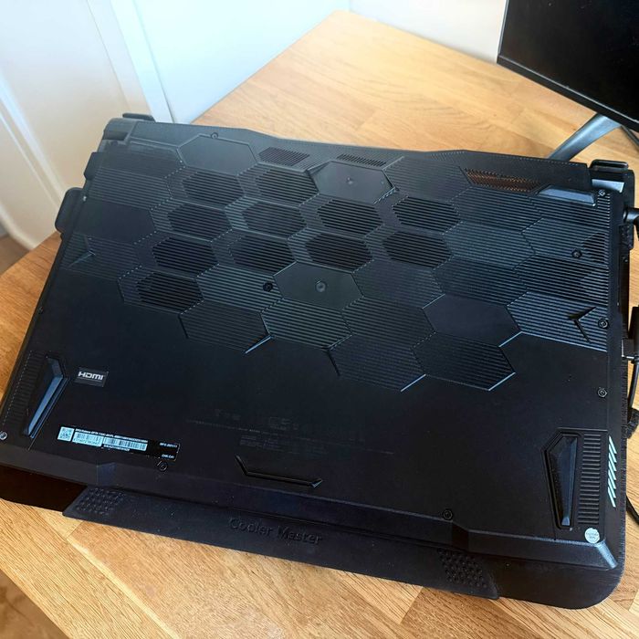 Laptop MSI Katana GF76 RTX 3050 / 16GB RAM/ INTEL I5-11400H / 17 CALI / 512 SSD