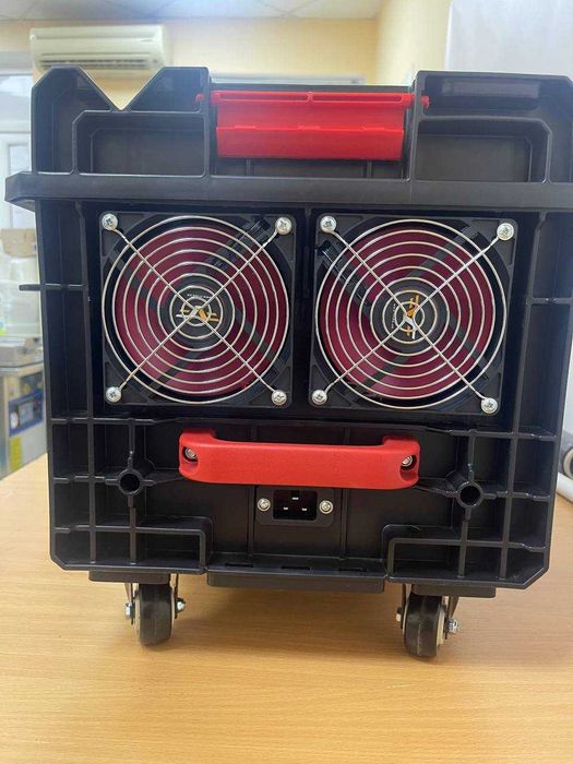 Зарядная станция, 3 квт ёмкость, новая,105 ампер LifePO4