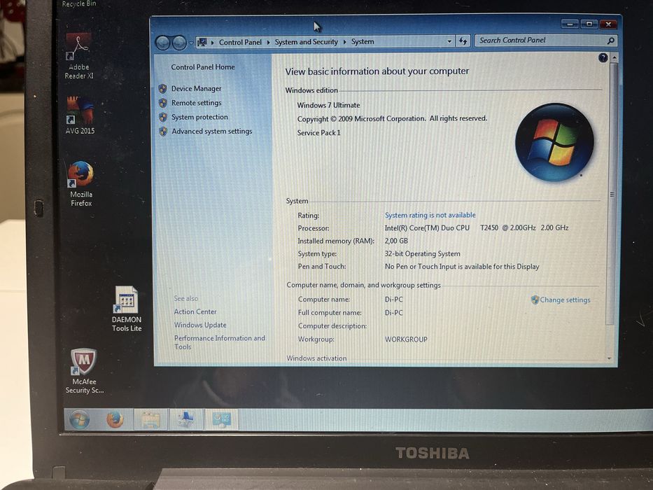 Computador portátil Toshiba A200-1EK a funcionar