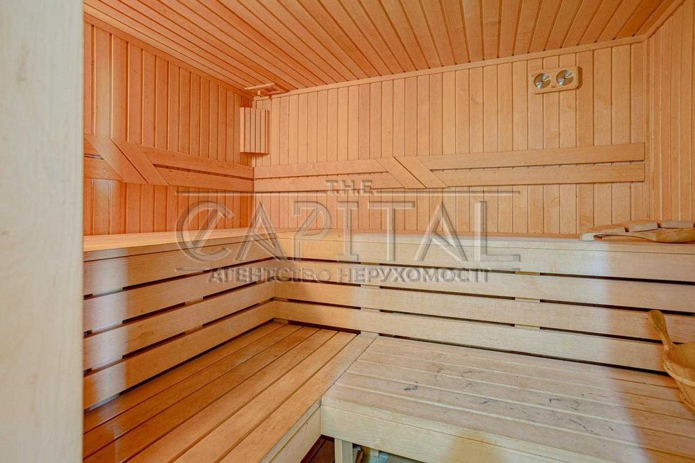 Здається в оренду будинок площею 360 м2 в закритому котеджному містечку "Золоче".