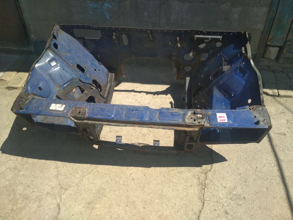 Передня частина Ваз 2104, 05, 07 ціна договірна