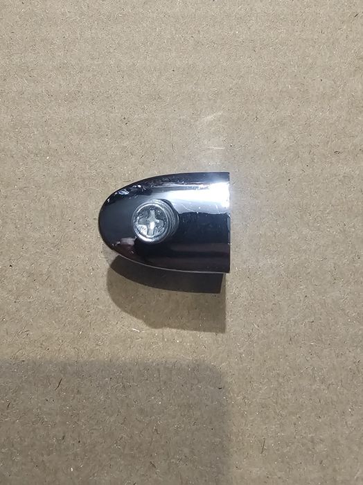 Uchwyt nocowanie półki szklanej