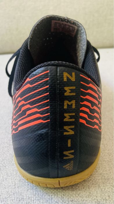 chuteiras ADIDAS Nemesis 42 1/2, estado impecável