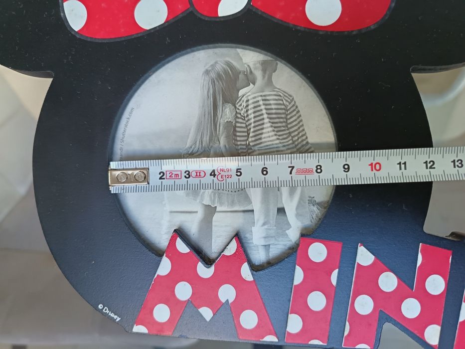 Quadro de foto Minnie "Disney". 
Diâmetro 10cm. 
(ver os outros artigos).