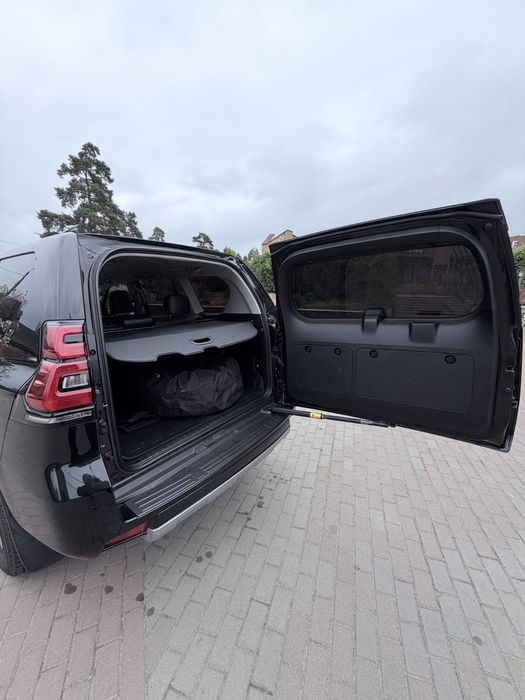 Toyota Prado 2019 4.0 газ бензин 140тыс.км официальная