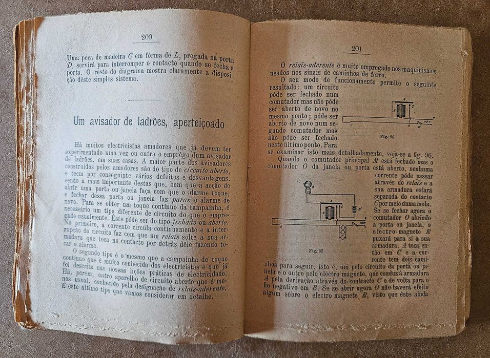 Livro antigo - Construção de Aparelhos Elétricos pelo Amador