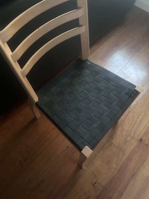 Mesa madeira extensivel + 4 cadeiras