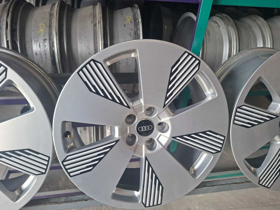 Диски Audi E-Tron 5/112 R19 8J ET34 .