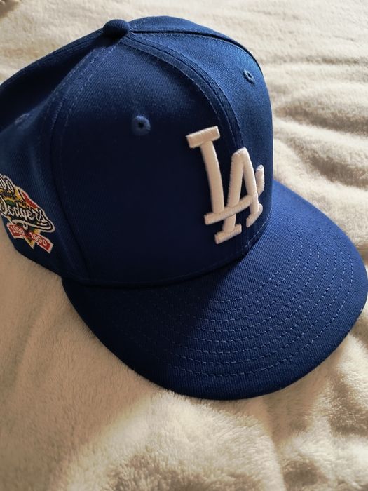 Czapeczka bejsbolówka Snapback.