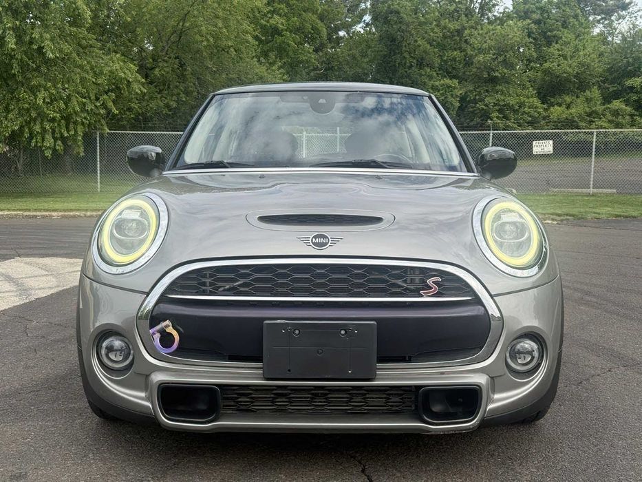 MINI Cooper      2021