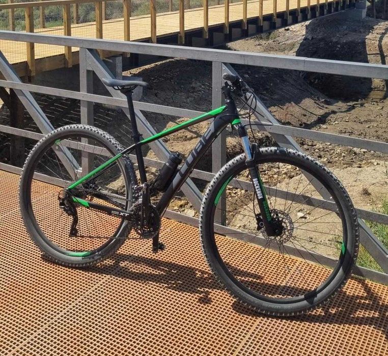 Bicicleta Cube Attention Roda 29