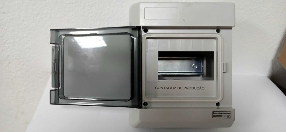 Quadro elétrico 6 módulos