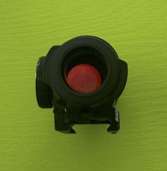 Приціл каліматор Aimpoint Micro H-2 2MOA