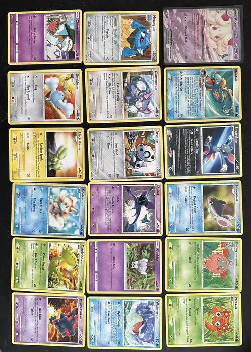 Zestaw 100kart pokemon